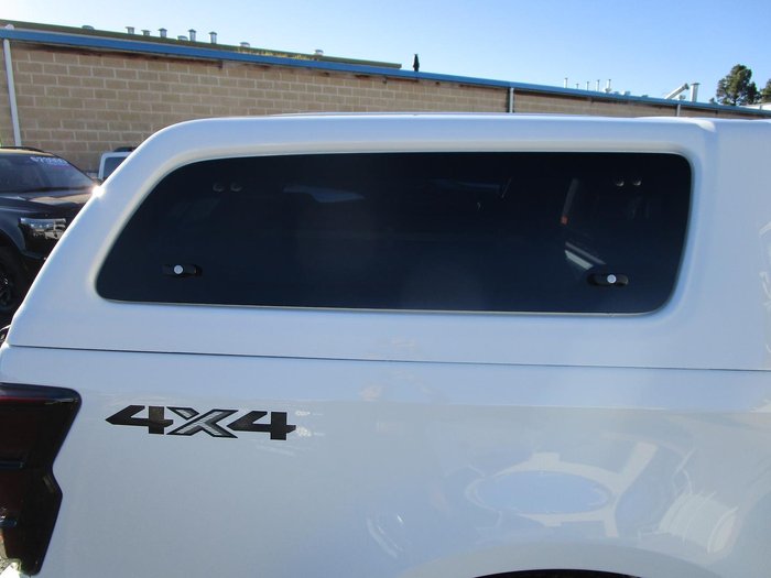 2025 Isuzu D-MAX LS-U