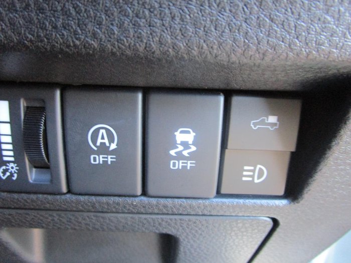 2025 Isuzu D-MAX LS-U