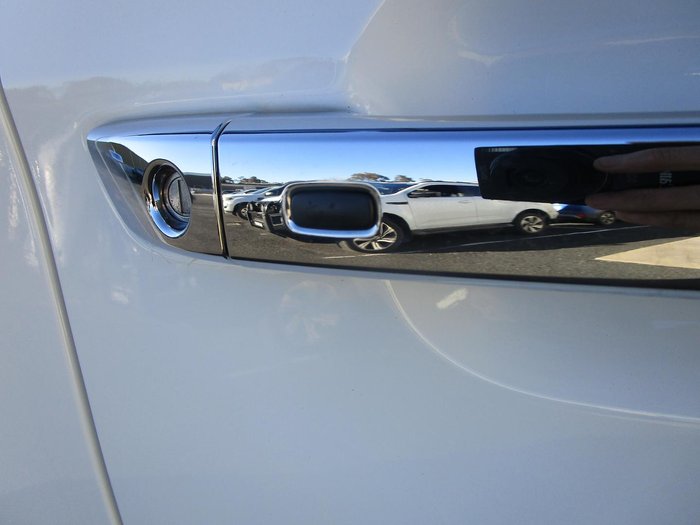 2025 Isuzu D-MAX LS-U