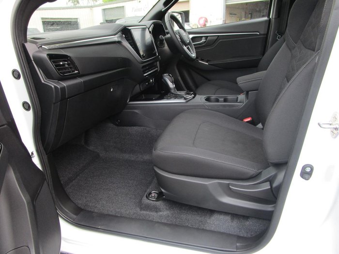 2025 Isuzu D-MAX LS-U