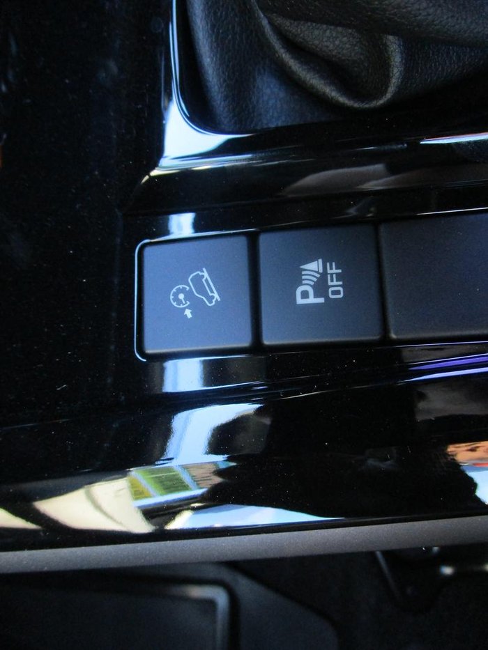 2025 Isuzu D-MAX LS-U