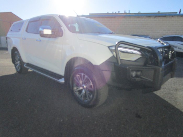 2025 Isuzu D-MAX