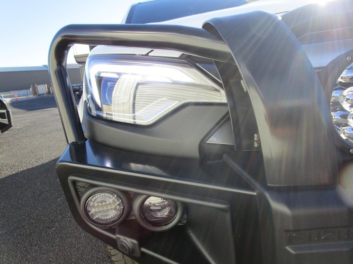 2025 Isuzu D-MAX LS-U