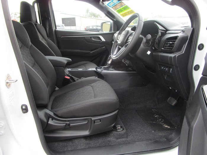 2025 Isuzu D-MAX LS-U