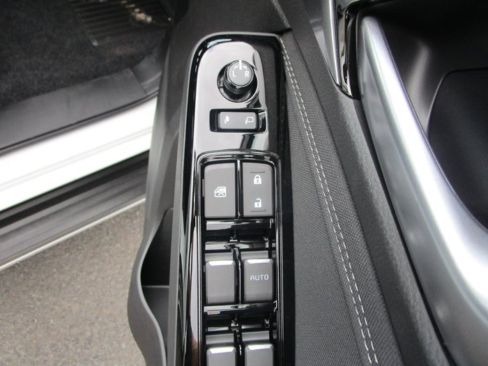 2025 Isuzu D-MAX LS-U