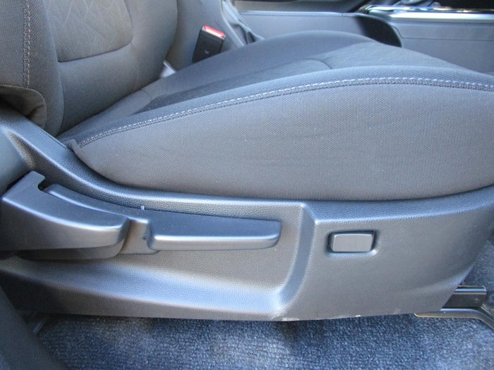 2025 Isuzu D-MAX LS-U