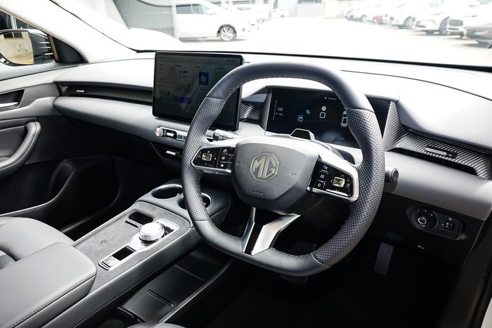 2025 MG MGS5 EV Essence 62