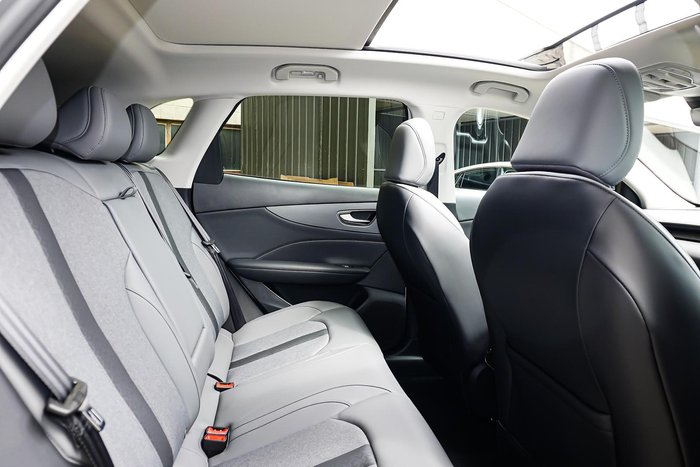 2025 MG MGS5 EV Essence 62