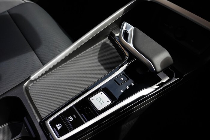 2025 MG ZS Essence Turbo