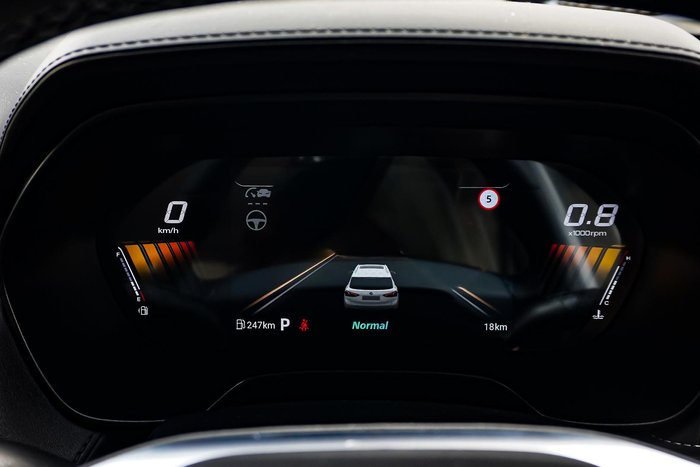 2025 MG ZS Essence Turbo