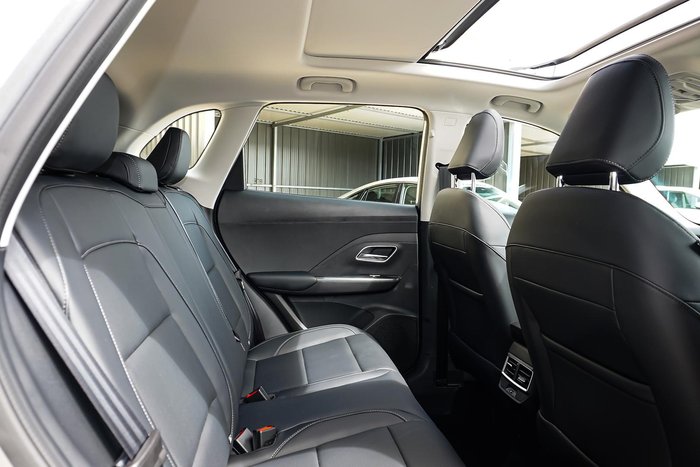 2025 MG ZS Essence Turbo