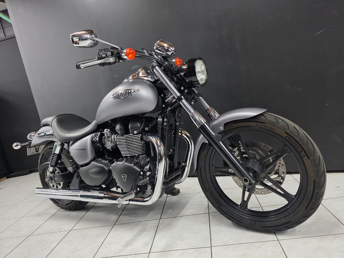 2014 TRIUMPH SPEEDMASTER Grey