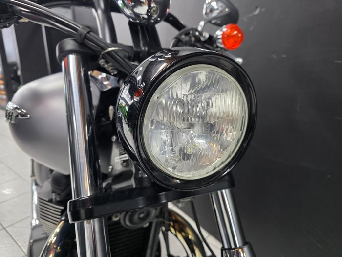 2014 TRIUMPH SPEEDMASTER Grey