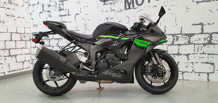 2025 Kawasaki Ninja ZX-6R ABS (636) Ninja Grey