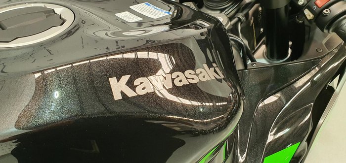 2025 Kawasaki Ninja ZX-6R ABS (636) Ninja Grey