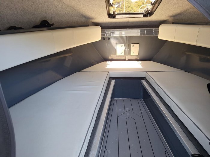 2021 Yellowfin 6500 HT