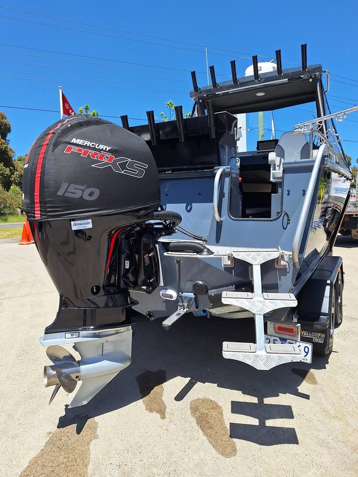 2021 Yellowfin 6500 HT