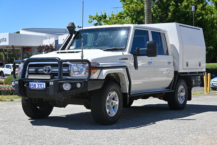 2017 Toyota Landcruiser GXL