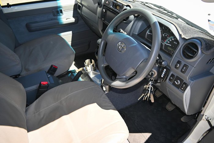 2017 Toyota Landcruiser GXL