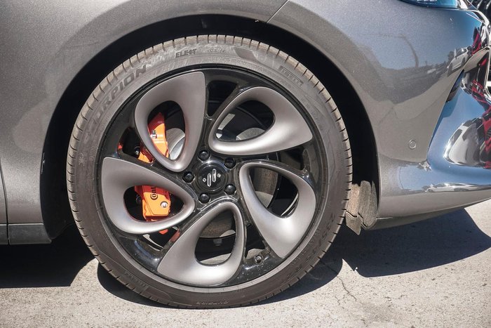 2025 MG IM6 Performance