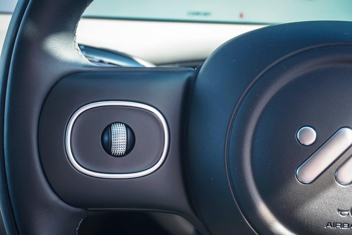 2025 MG IM6 Performance