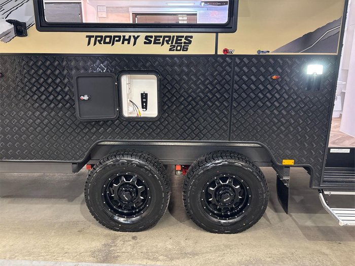 2025 VICTORY CARAVANS Trophy 20.6