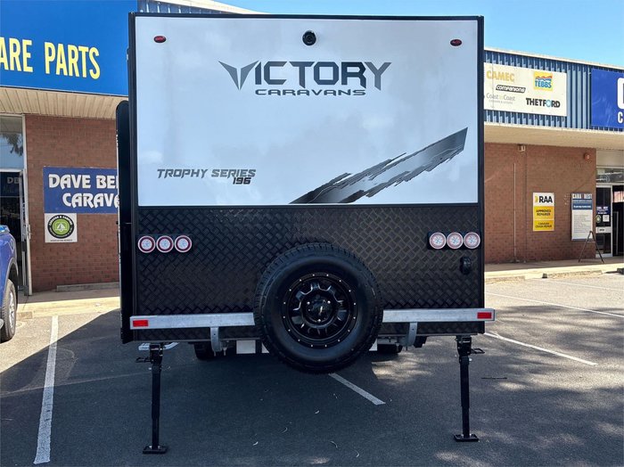 2025 VICTORY CARAVANS Trophy