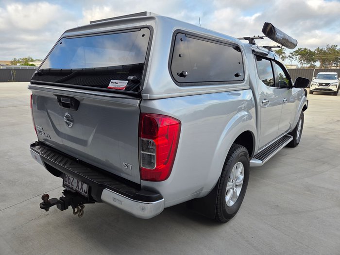 2015 Nissan Navara ST