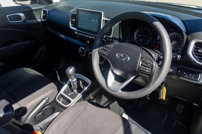 2021 Hyundai Venue Active