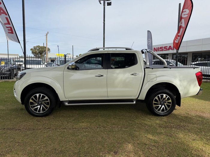 2020 Nissan Navara ST-X