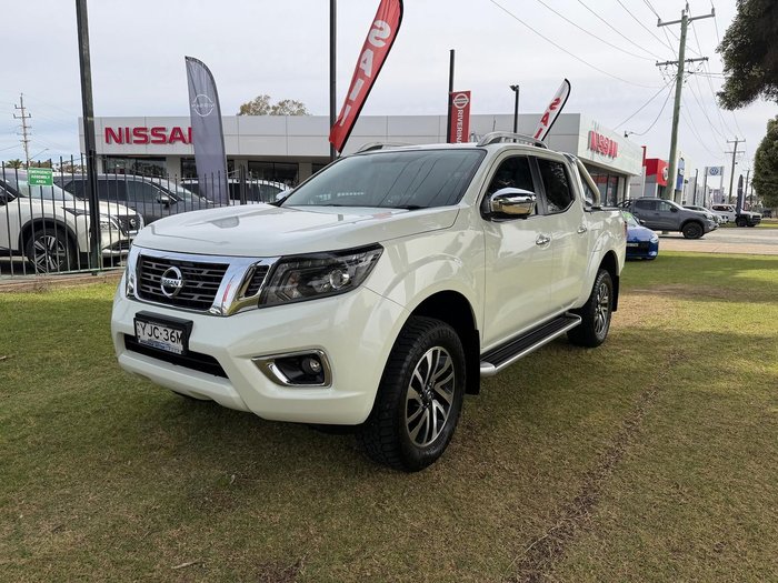2020 Nissan Navara ST-X