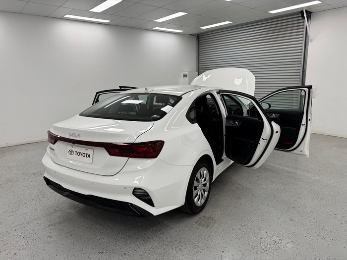 2023 Kia Cerato S BD MY24 Clear White