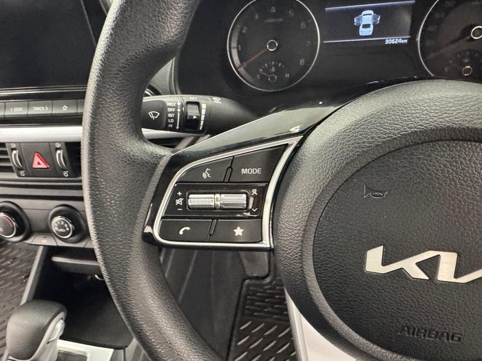 2023 Kia Cerato S BD MY24 Clear White