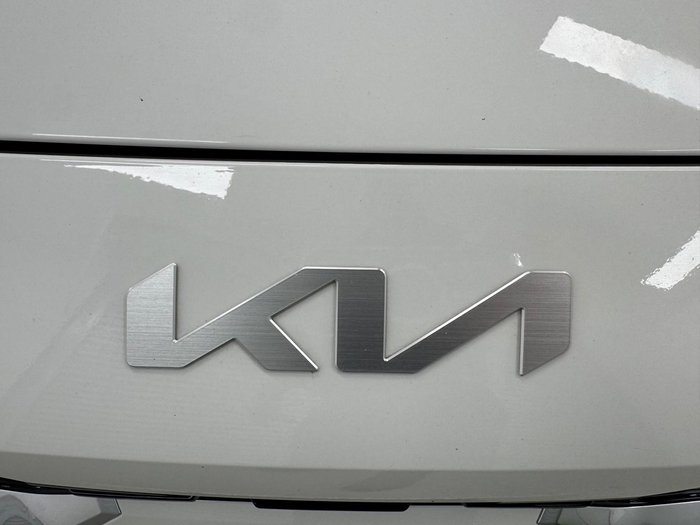 2023 Kia Cerato S BD MY24 Clear White