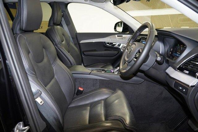 2024 Volvo XC90 Ultra T8 Plug-In Hybrid