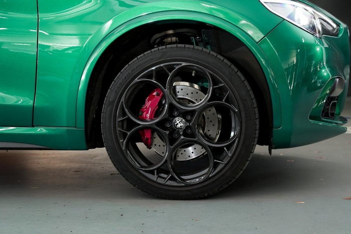 2022 Alfa Romeo Stelvio Quadrifoglio