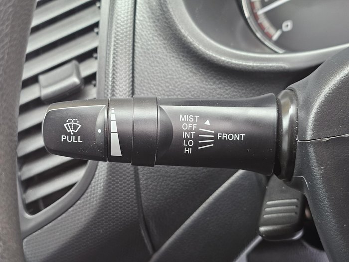 2020 Mitsubishi Triton GLX