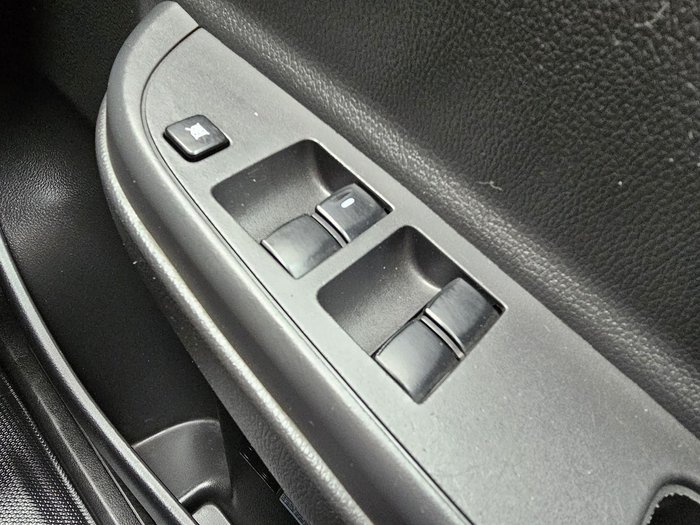 2020 Mitsubishi Triton GLX