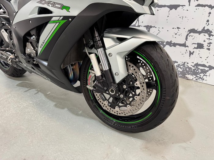 2018 Kawasaki Ninja ZX-10R ABS Ninja Grey