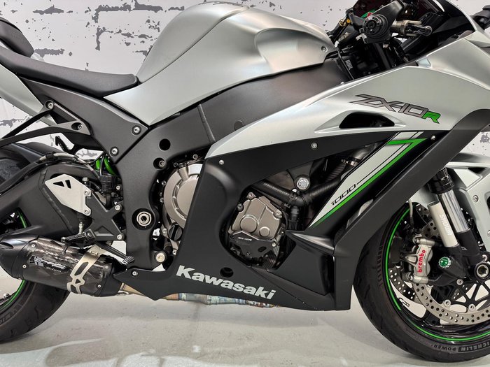 2018 Kawasaki Ninja ZX-10R ABS Ninja Grey