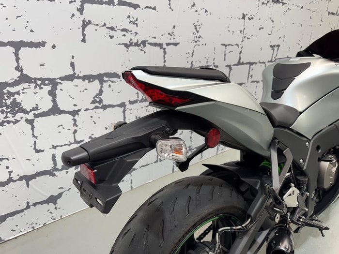 2018 Kawasaki Ninja ZX-10R ABS Ninja Grey