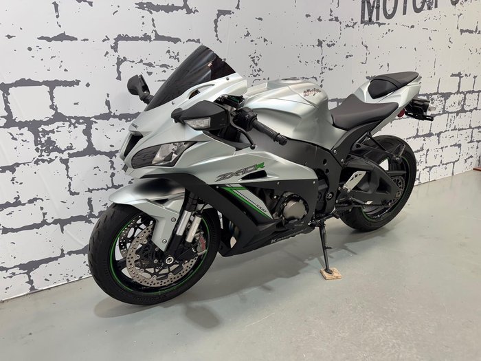 2018 Kawasaki Ninja ZX-10R ABS Ninja Grey