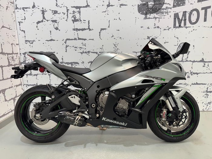 2018 Kawasaki Ninja ZX-10R ABS Ninja Grey