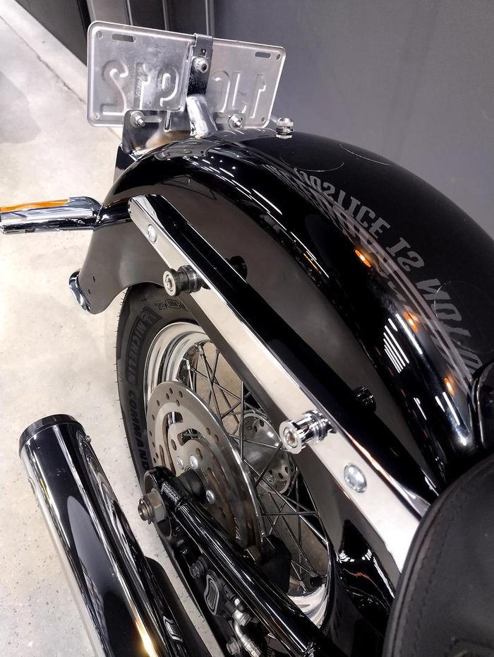 2018 Harley-Davidson Deluxe 107 (FLDE) Softail Black