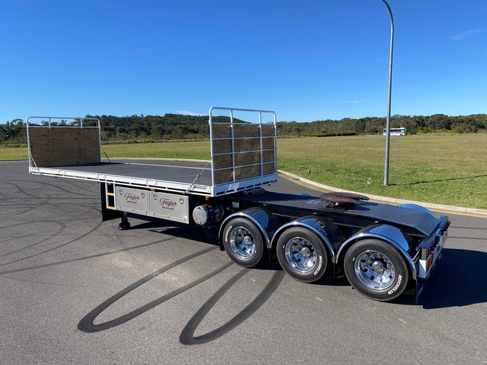 2022 Freighter 12 Pallet Flat Top A Trailer