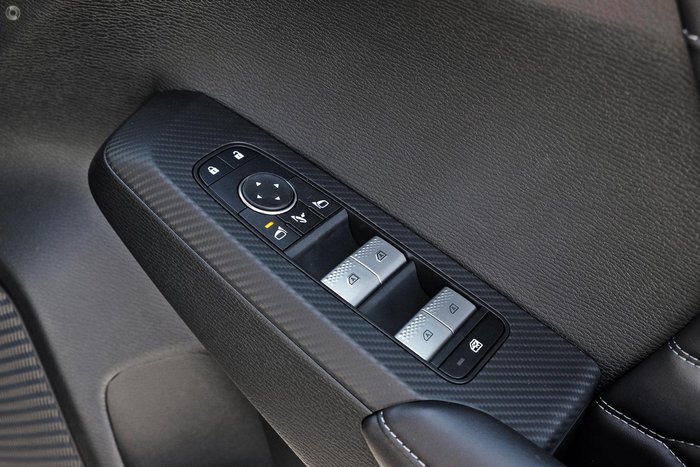 2025 Mitsubishi Outlander Exceed