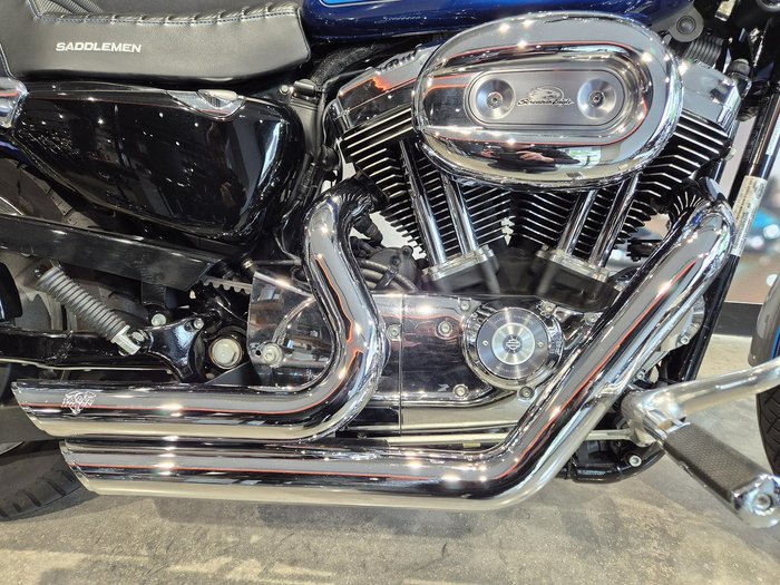 2009 Harley-Davidson 1200 Custom (XL1200C) Sportster Blue