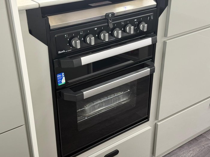 2025 JB Caravans Scorpion Sting Air 23'6 Rd Club