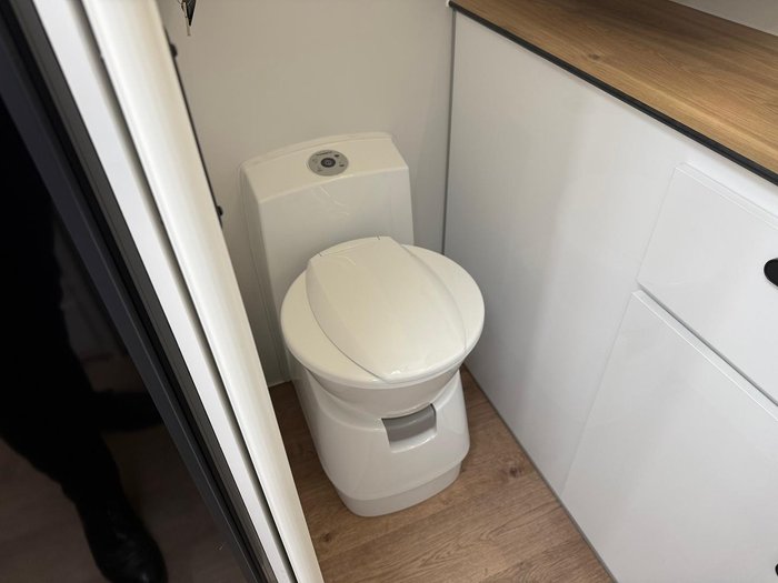 2025 JB Caravans Gatorx 18'6 Fd Tandem