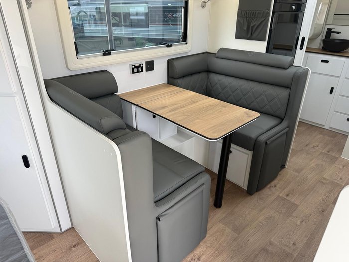 2025 JB Caravans Gatorx 18'6 Fd Tandem